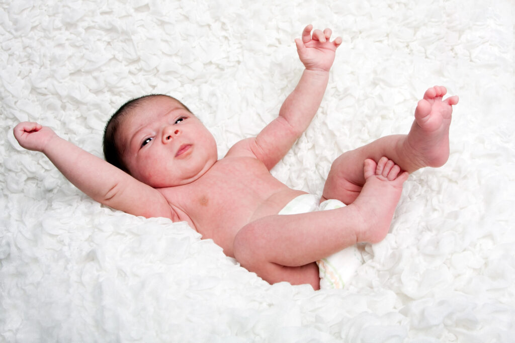 moro reflex newborn