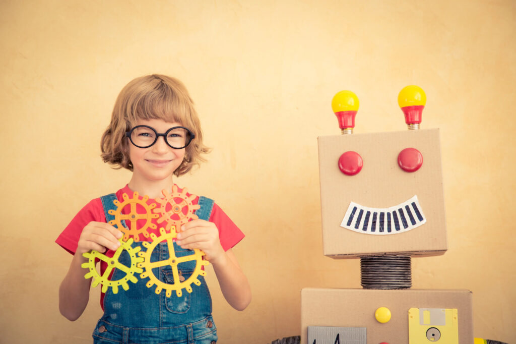 what to do when kids are bored for a creative chile