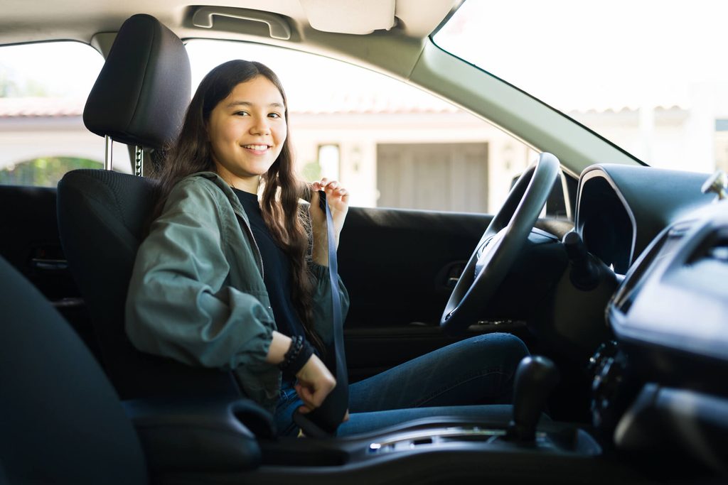 LIfe360 alternatives for teen driving safety apps