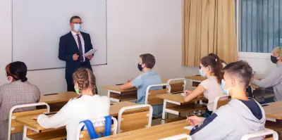 teachers help cyberbullying