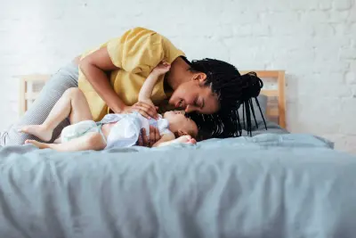attachment parenting mom and baby