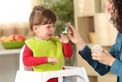 toddler girl fussy eating